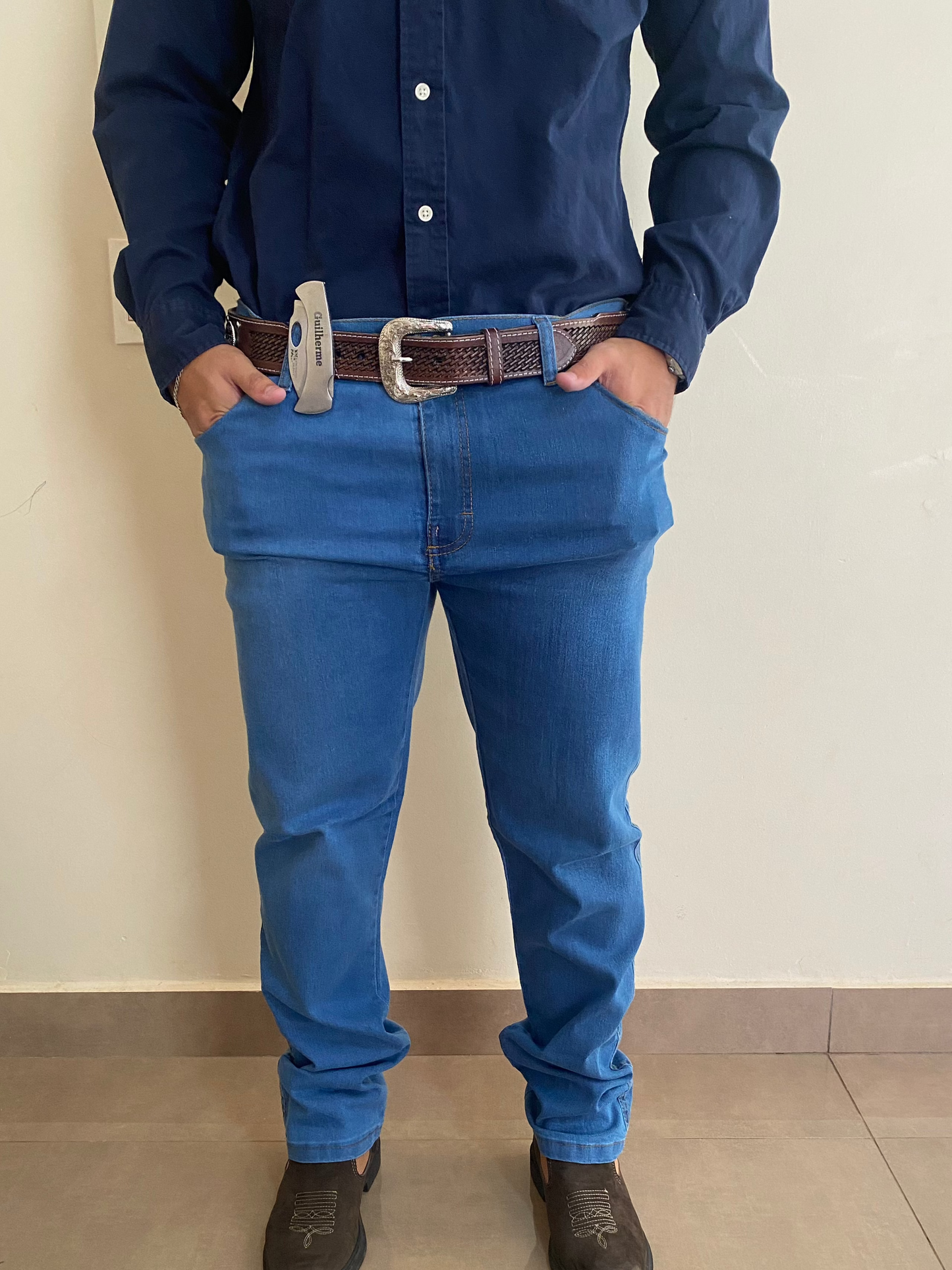 Calça Jeans Tradicional Azul Claro (Elastano)